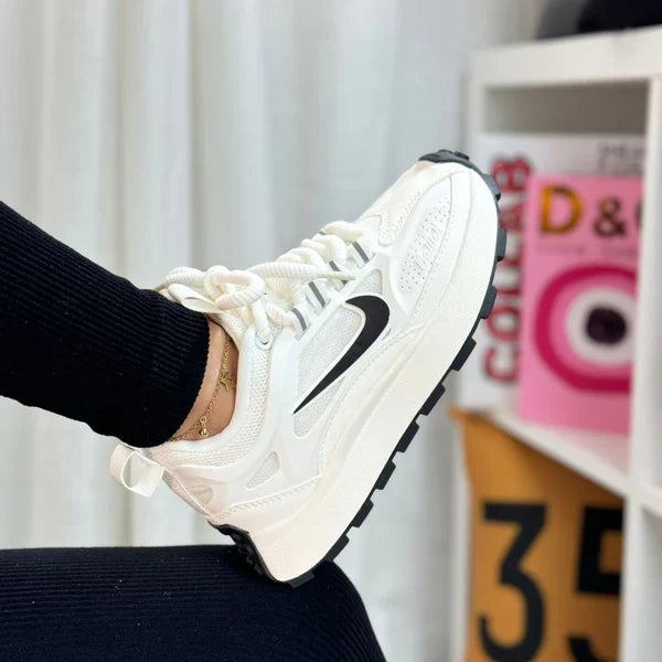 NIKE BAILLELI | CASUAL SPORT